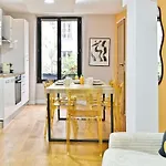 Appartement 3 chambres Paris 2ème - III